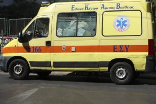 Πάτρα: Τροχαίο στην ΝΕΟ Πατρών - Αθηνών - Τραυματίστηκε ελαφρά ένα παιδί