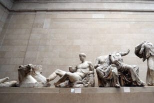 «Τα Γλυπτά του Παρθενώνα να εκτίθενται σε Λονδίνο και Αθήνα» – Η πρόταση του Βρετανικού Μουσείου