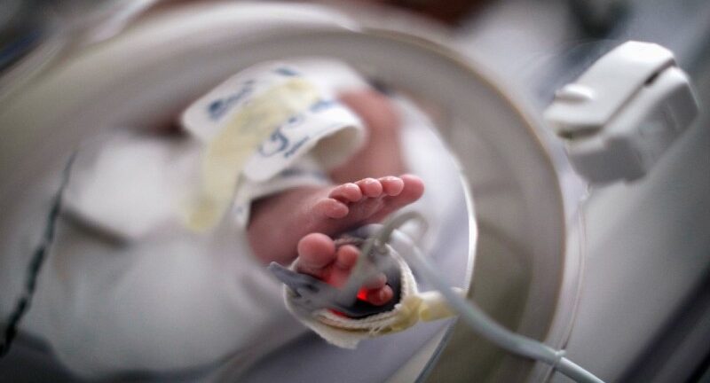 Κατάρ: Νεογέννητο τριών εβδομάδων πέθανε από κορονοϊό
