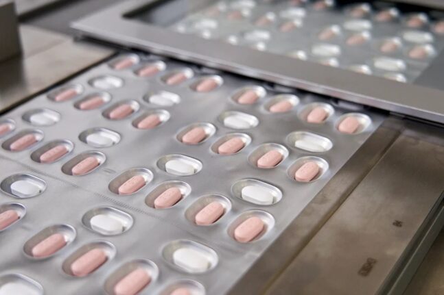 Από σήμερα οι αιτήσεις για το αντιικό χάπι της Pfizer - Σε ποιους χορηγείται