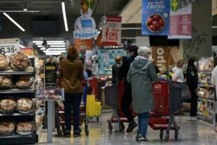 Κορονοϊός: Ποιες οι αλλαγές που επέρχονται στα σούπερ μάρκετ - Πως θα γίνονται οι αγορές