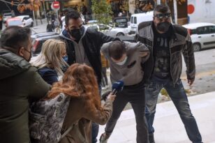Θεσσαλονίκη: «Εκπυρσοκρότησε το όπλο, το είχα για εκφοβισμό», υποστηρίζει ο ληστής που σκότωσε τον ψιλικατζή