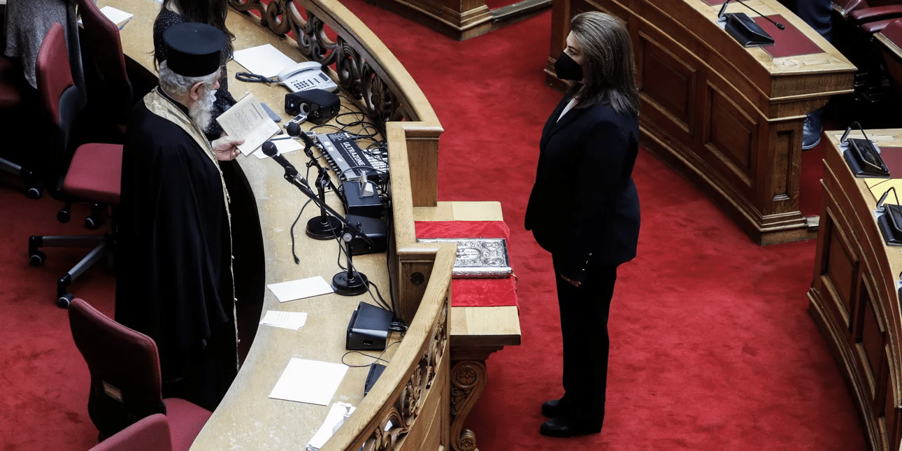 Βουλή: Ορκίστηκε η Τόνια Αντωνίου – Αντικαθιστά τη Φώφη Γεννηματά - ΦΩΤΟ