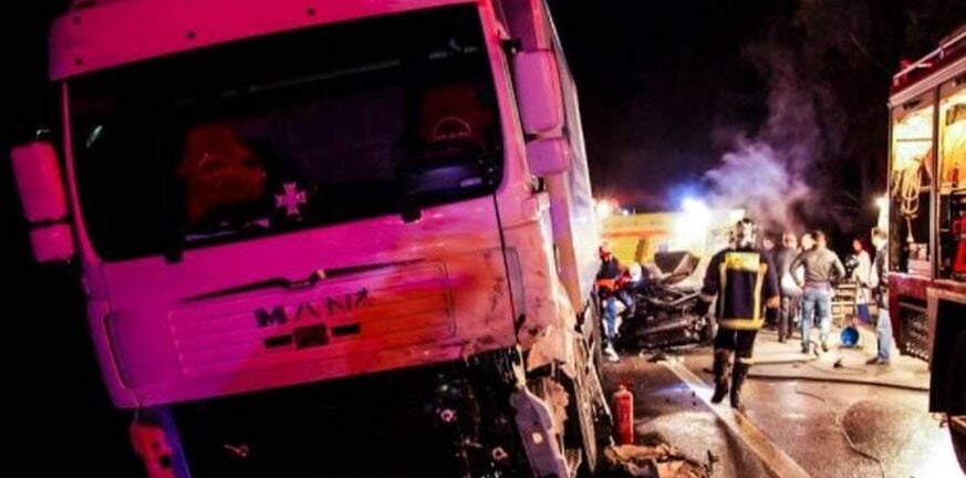 Τραγωδία στην Καβάλα: Δύο νεκροί μετά από σύγκρουση φορτηγών