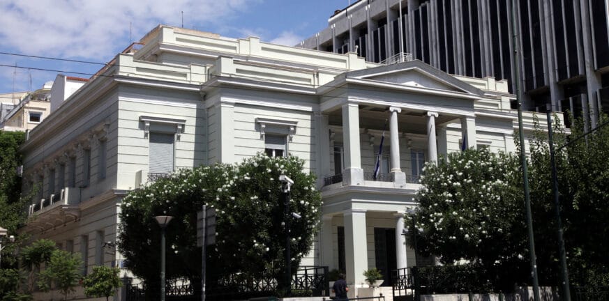 Υπουργείο Εξωτερικών: Άνοιξε ξανά η ελληνική πρεσβεία στο Κίεβο