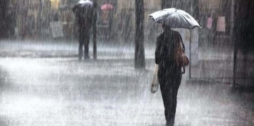 Καιρός - Αρναούτογλου: «Εμμονική» διάταξη βροχοπτώσεων στη Δυτική Ελλάδα – Πότε θα βελτιωθεί ο καιρός - ΒΙΝΤΕΟ
