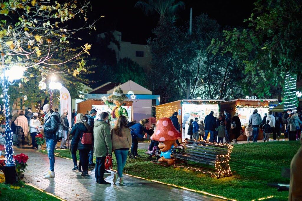 Πάρκο των Χριστουγέννων: Η πόλη των «ονείρων» για μικρούς και μεγάλους στο Αίγιο - ΦΩΤΟ