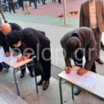 Εκλογές ΚΙΝΑΛ: Πλήθος κόσμου στα εκλογικά κέντρα - Ικανοποιητική η προσέλευση το πρωί ΦΩΤΟ