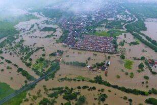 Βραζιλία: Τουλάχιστον 20 οι νεκροί από τις φονικές πλημμύρες - BINTEO