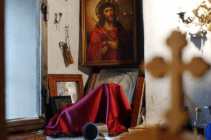 Σέρρες: Ιερόσυλος δεν βρήκε τίποτα να κλέψει και ... διέλυσε ό,τι βρήκε σε ναό