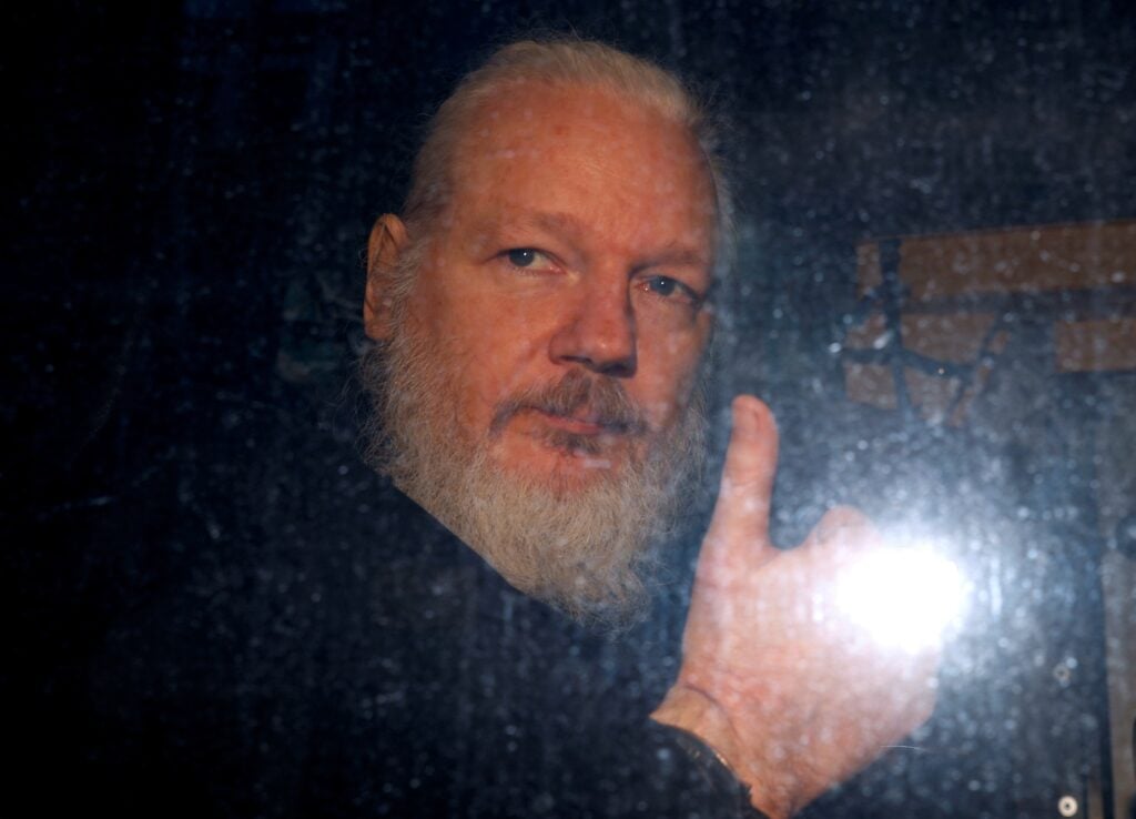 Julian Assange: Court allows appeal against his extradition to the US VIDEO
 – 2024-07-10 13:20:45