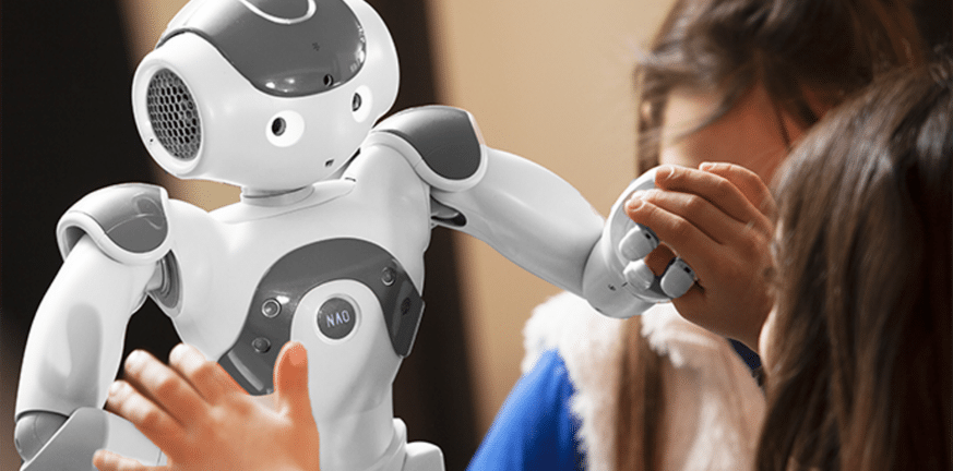 Ελληνας επιστήμονας φέρνει ρομπότ που θα ελέγχονται από τη σκέψη παραπληγικών