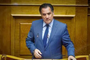 Γεωργιάδης: Θα κλείσουν τα ναυπηγεία Ελευσίνας αν ΣΥΡΙΖΑ και ΠΑΣΟΚ δεν ψηφίσουν το νομοσχέδιο εξυγίανσης