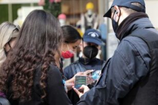 Κορονοϊός – Έλεγχοι: Συλλήψεις, λουκέτα και πρόστιμα παραμονή Πρωτοχρονιάς