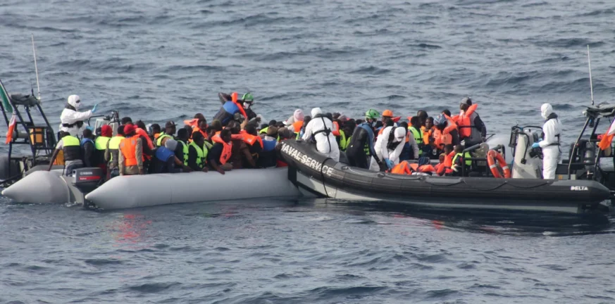 Ισπανία: Νεκρό βρέφος ανάμεσα σε 283 μετανάστες που διασώθηκαν στη θάλασσα