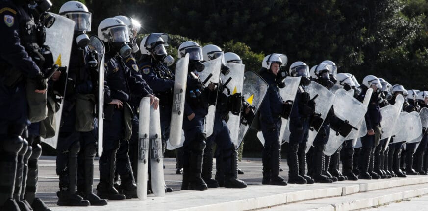 Επέτειος δολοφονίας Γρηγορόπουλου: Σε εξέλιξη πορεία στο κέντρο της Αθήνας