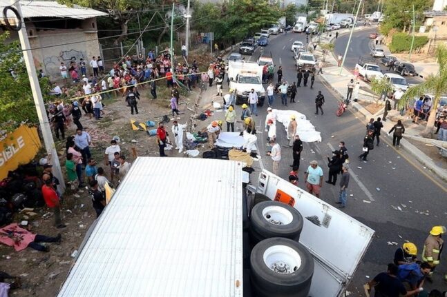 Ανατροπή φορτηγού στο Μεξικό με 53 νεκρούς: Πήγαιναν στις ΗΠΑ για μια καλύτερη ζωή