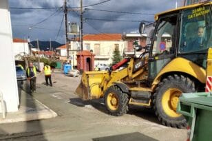 Ναύπακτος: Συνεχίζονται οι εργασίες αποκατάστασης των ζημιών που προκάλεσε η κακοκαιρία - Αναμένεται νέα επιδείνωση του καιρού