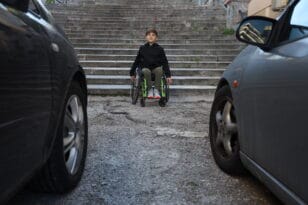 Η Πάτρα αποκλείει τα άτομα με αναπηρία από τη ζωή - Μαρτυρίες ΑμεΑ στην «Π»