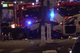 Παρίσι: Βίντεο με το σοκαριστικό τροχαίο δυστύχημα λόγω βλάβης σε όχημα Tesla