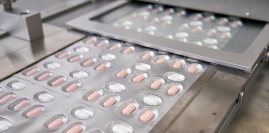 Κορονοϊός: Εγκρίθηκε το χάπι Paxlovid της Pfizer στη Βρετανία