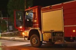 Θεσσαλονίκη: Αυτοκίνητο έπιασε φωτιά εν κινήσει - ΦΩΤΟ