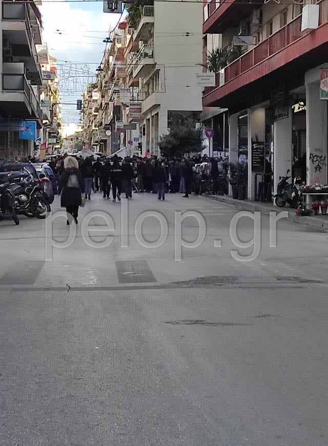 Πάτρα: Πορεία για τον Αλέξη Γρηγορόπουλο από το Παράρτημα - ΦΩΤΟ ΒΙΝΤΕΟ