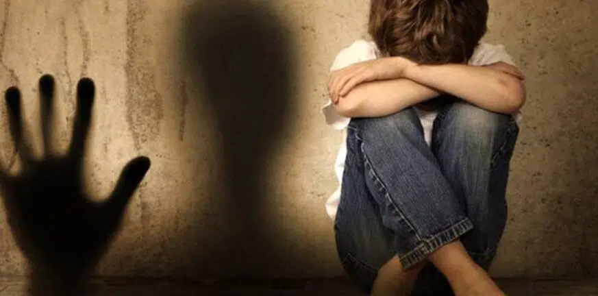 Νηπιαγωγός κατηγορείται για σεξουαλική κακοποίηση 4χρονου