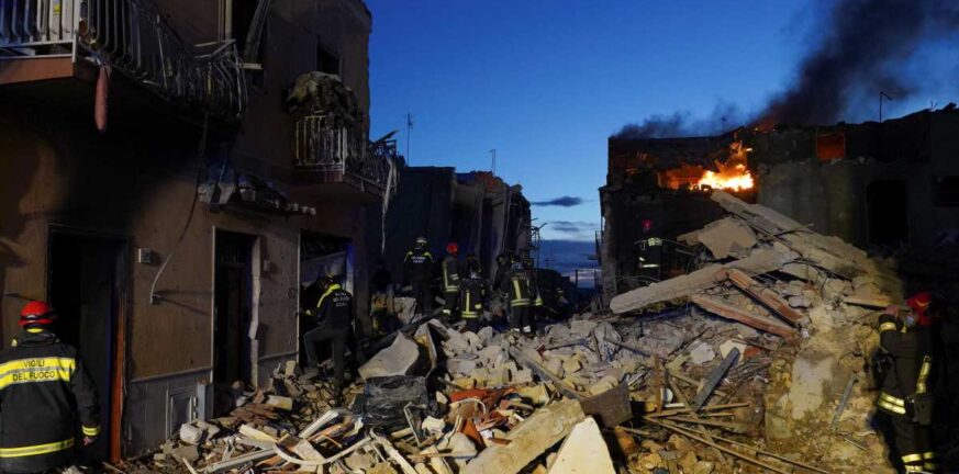 Ιταλία: Τέσσερις νεκροί και πέντε αγνοούμενοι από την κατάρρευση πολυκατοικίας στη Σικελία
