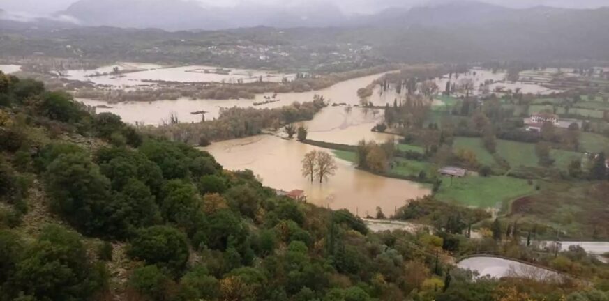 Καιρός – Θεσπρωτία: Πανοραμική εικόνα μετά τις πλημμύρες – Δύσκολη η νύχτα που βρίσκεται μπροστά