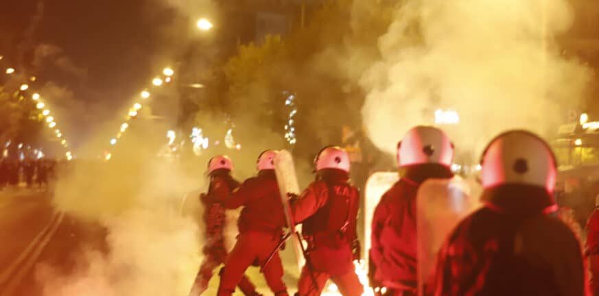 Θεσσαλονίκη: 9 συλλήψεις και 35 προσαγωγές για τα επεισόδια μετά την πορεία για τον Αλέξανδρο Γρηγορόπουλο