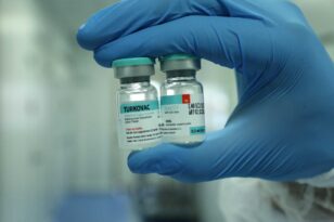 Τουρκία: Ξεκίνησε η χορήγηση του δικού της εμβολίου κατά του κορονοϊού