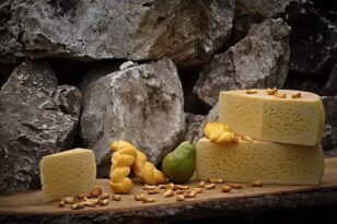 CNN: Το καλύτερο ελληνικό τυρί δεν είναι η φέτα