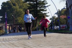 Ημιμαραθώνιος Αιγιαλείας με ρεκόρ, χαμόγελα και 1.000 συμμετοχές - Φωτογραφίες