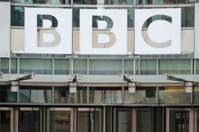 «Black-out» στο BBC μετά την κατακραυγή για την απομάκρυνση του Λίνεκερ