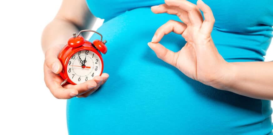 Αυξημένοι κίνδυνοι για προεκλαμψία και θρόμβωση στις εγκύους από κορονοϊό