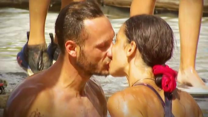 Survivor: Καυτά φιλιά στο στόμα για Μυριέλλα Κουρεντή και Γιώργο Κατσαούνη ΒΙΝΤΕΟ