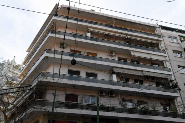 Θεσσαλονίκη: Γείτονες πιάστηκαν στα χέρια για μια κάμερα ασφαλείας και πήγαν στο Αυτόφωρο