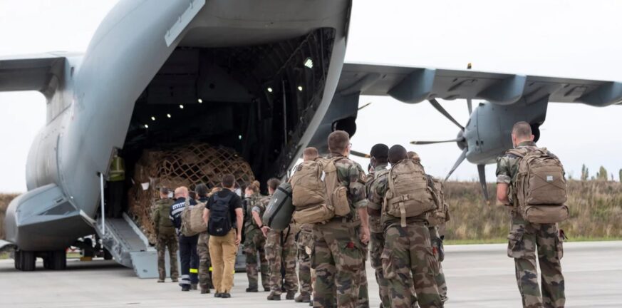 Στρατιώτες στη Ρουμανία στέλνει η Γαλλία -Στο πλαίσιο ενδεχόμενης ανάπτυξης δυνάμεων του ΝΑΤΟ