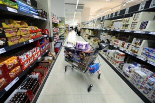 Οριστικό: Κλειστά και αύριο καταστήματα και τράπεζες στην Αττική -Πώς θα λειτουργήσουν τα σούπερ μάρκετ