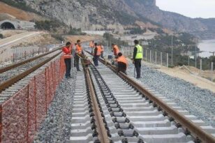Πάτρα - Το νέο τρένο φτάνει στο λιμάνι μετά το 2028