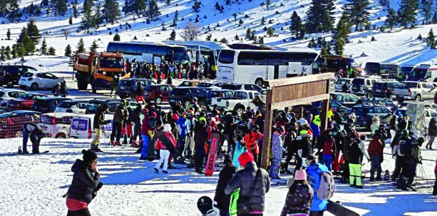 Χιονοδρομικό Κέντρο Καλαβρύτων: Ρεκόρ με 15.000 επισκέπτες