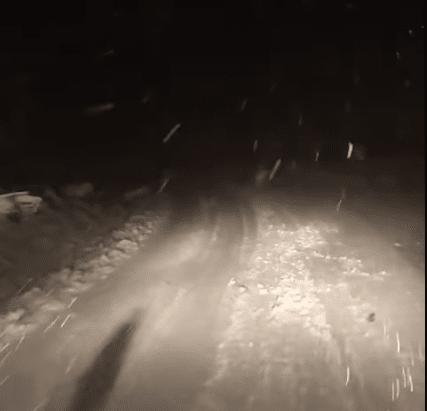 Καλάβρυτα: Σφοδρή χιονόπτωση τη νύχτα - Αλυσίδες στους δρόμους στα ορεινά ΒΙΝΤΕΟ