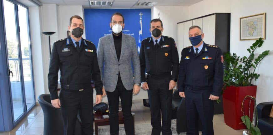 Στον Φαρμάκη η νέα ηγεσία της Πυροσβεστικής Στον Φαρμάκη η νέα ηγεσία της Πυροσβεστικής