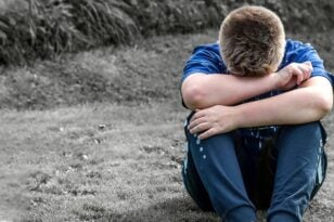 Πετράλωνα: Τι αναφέρουν τα δύο αδέρφια για το βιασμό από τον πατέρα τους – Το εξώδικο της μητέρας ΒΙΝΤΕΟ