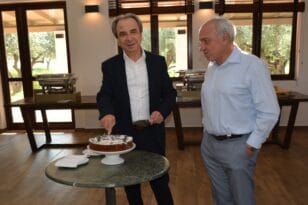 Τριάντα χρόνια λειτουργίας της επιχείρησης Αρβανιτόπουλος και Σία ΟΕ - Εορτασμός με κοπή πίτας
