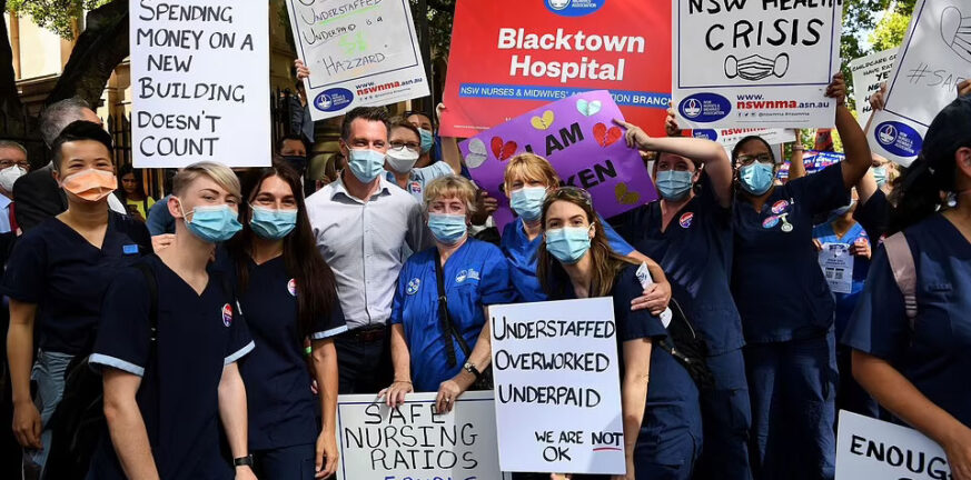 Αυστραλία: Σε 24ωρη απεργία οι νοσοκόμες – «Εξαντλημένες» από την πανδημία