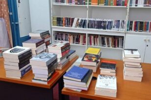 Αγρίνιο: Το Μαξίμου έστειλε λογοτεχνικά βιβλία στο 2ο ΕΠΑΛ - Τα ζήτησαν με επιστολή στον Πρωθυπουργό