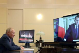 Ουκρανική κρίση: Επικοινωνία Πούτιν - Μακρόν - Αναγκαιότητα να επιταχυνθεί η διπλωματική διαδικασία