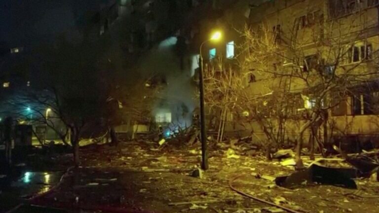 Πόλεμος στην Ουκρανία: Νέο σφυροκόπημα του Κιέβου - Εκκενώθηκε η ελληνική πρεσβεία ΒΙΝΤΕΟ
